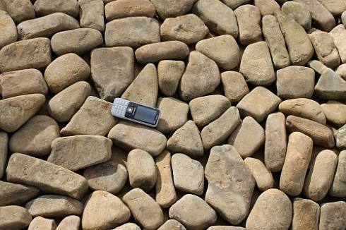 Kamenclub.ru: Песчаник брусчатка  купить в Москве    5 500 руб/т   фото КАМЕНЬ КЛУБ