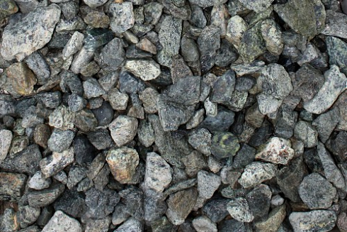 Kamenclub.ru: Щебень крошка зеленый (змеевик) фр. 5-10 мм  купить в Москве змеевик зеленый, салатовый ландшафтный декоративный щебень крошка 7 200 руб/т   фото КАМЕНЬ КЛУБ