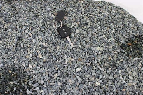 Kamenclub.ru: Щебень крошка зеленый (змеевик) фр. 5-10 мм  купить в Москве змеевик зеленый, салатовый ландшафтный декоративный щебень крошка 7 200 руб/т   фото КАМЕНЬ КЛУБ